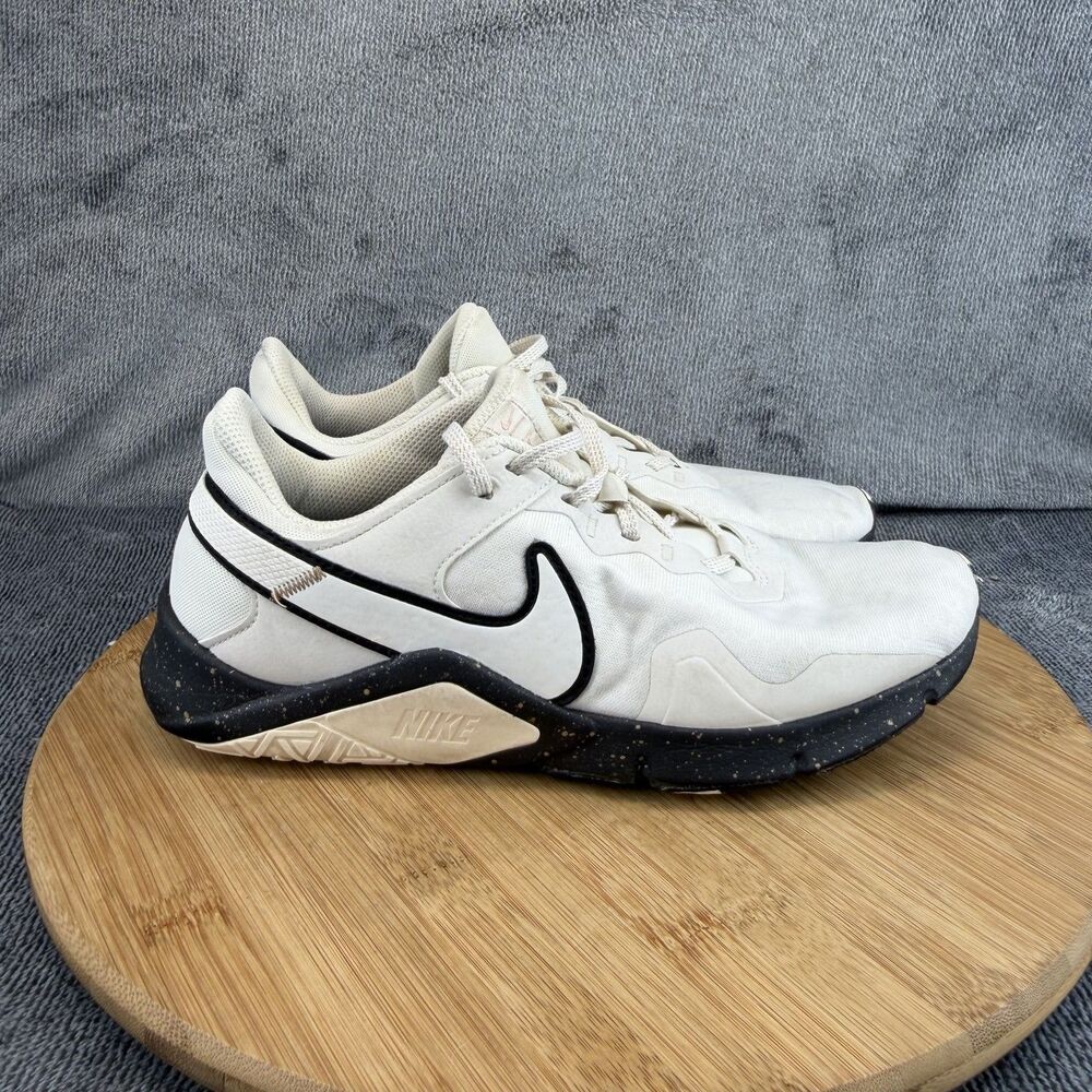 Nike Legend Essential Shoes Womens Size 8 White Black Sneakers CZ3668-100